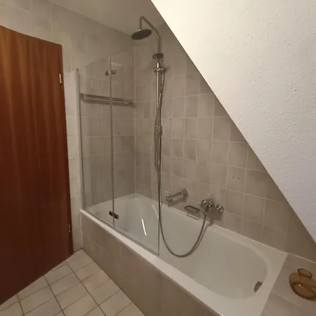 Urban Apple Апартаменты Бад-Мергентхайм