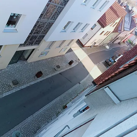 Urban Apple Апартаменты Бад-Мергентхайм